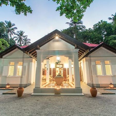 The Pineapple Villa Gampaha Ngoại thất bức ảnh