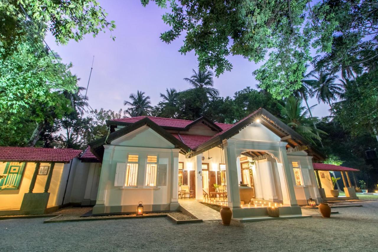 The Pineapple Villa Gampaha Ngoại thất bức ảnh