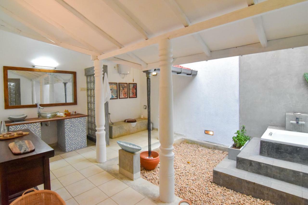 The Pineapple Villa Gampaha Ngoại thất bức ảnh
